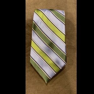 Stafford men’s silk tie.